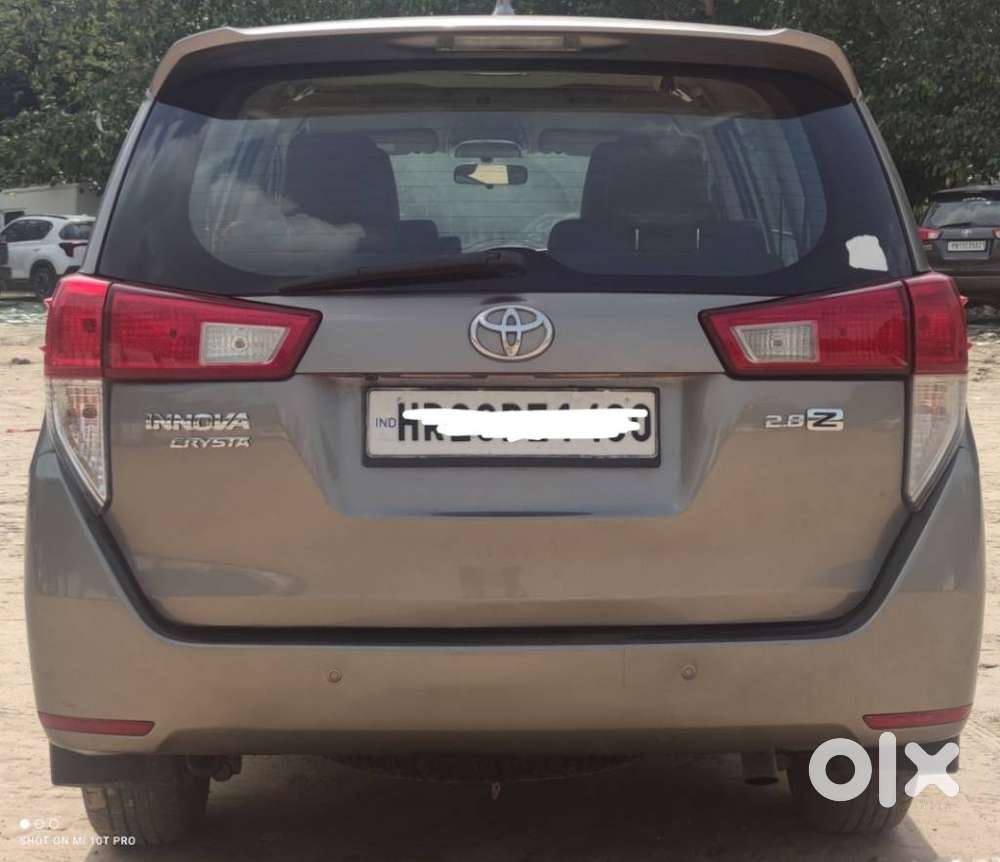Toyota Innova Crysta 2.8z Automatic, 2017, Diesel