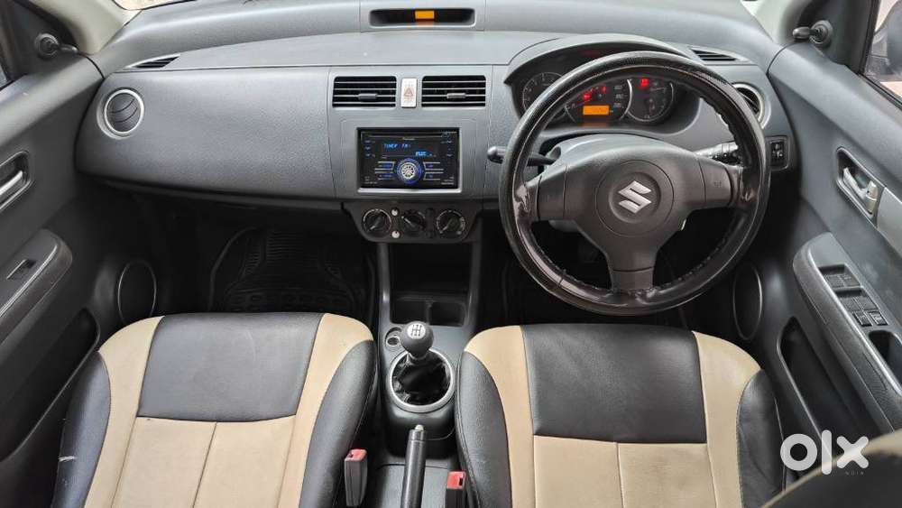 Maruti Suzuki Swift Vxi Optional, 2011, Petrol