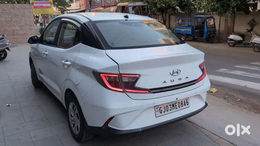 Hyundai Aura S Cng, Company Fit Cng