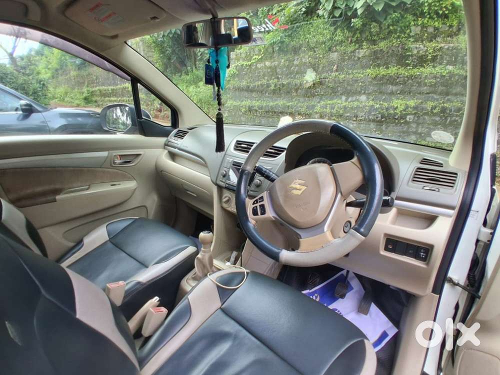Maruti Suzuki Ertiga Petrol 2013