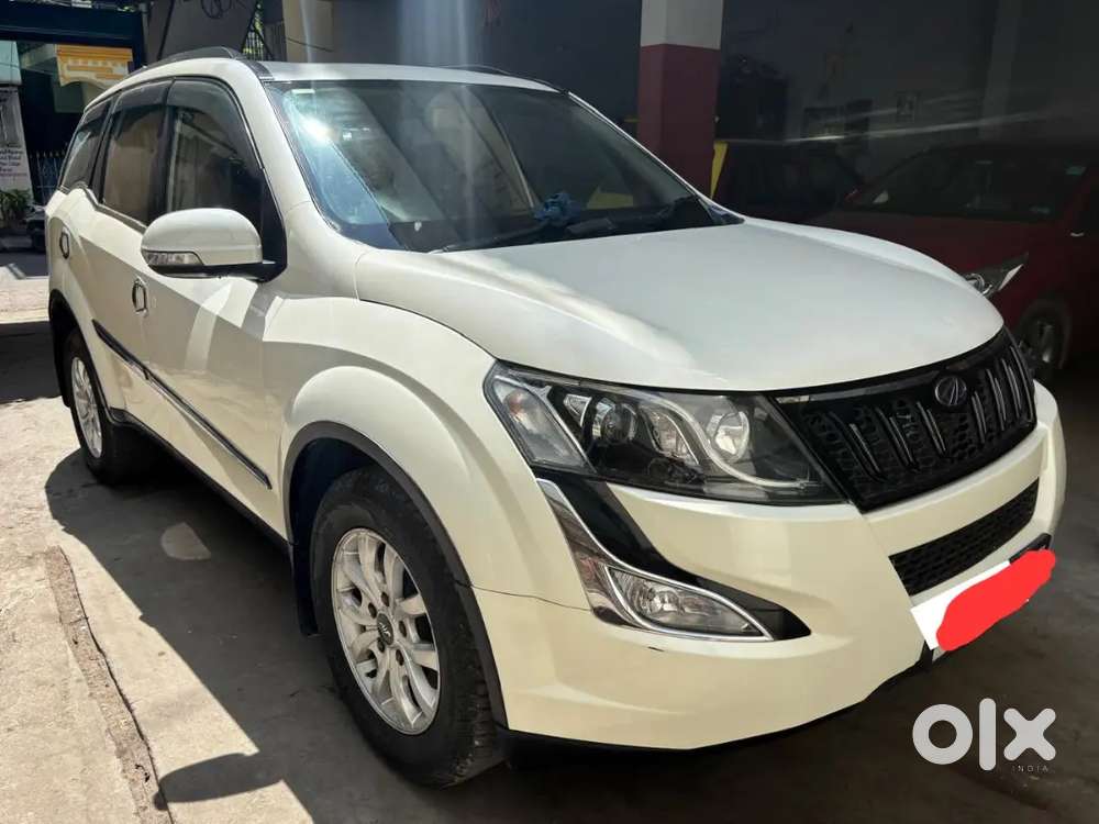 Mahindra Xuv500 2017 Diesel 64000 Km Driven