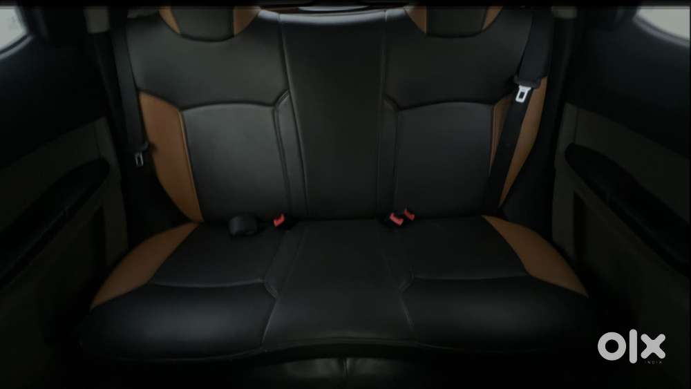 Tata Tiago Xza, 2017, Petrol