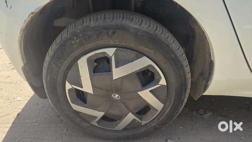 Tata Tiago Ev 2025 Electric 14000 Km Driven