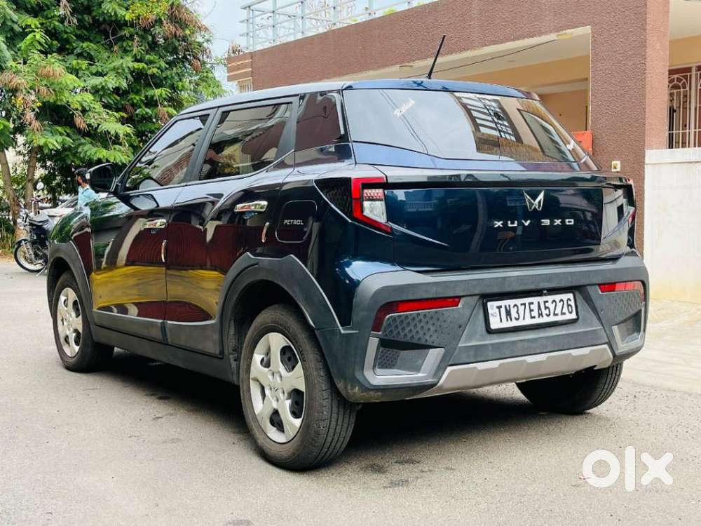 Mahindra Xuv 3xo, 2025, Petrol