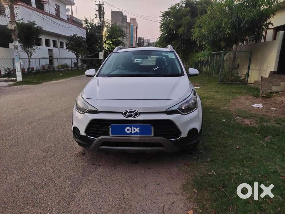 Hyundai I20 Sportz 1.2 Bs-iv, 2016, Petrol
