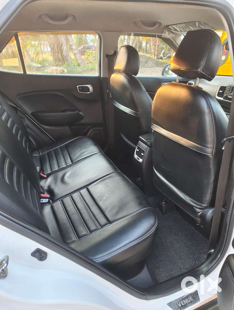 Hyundai Venue S, 2022, Petrol