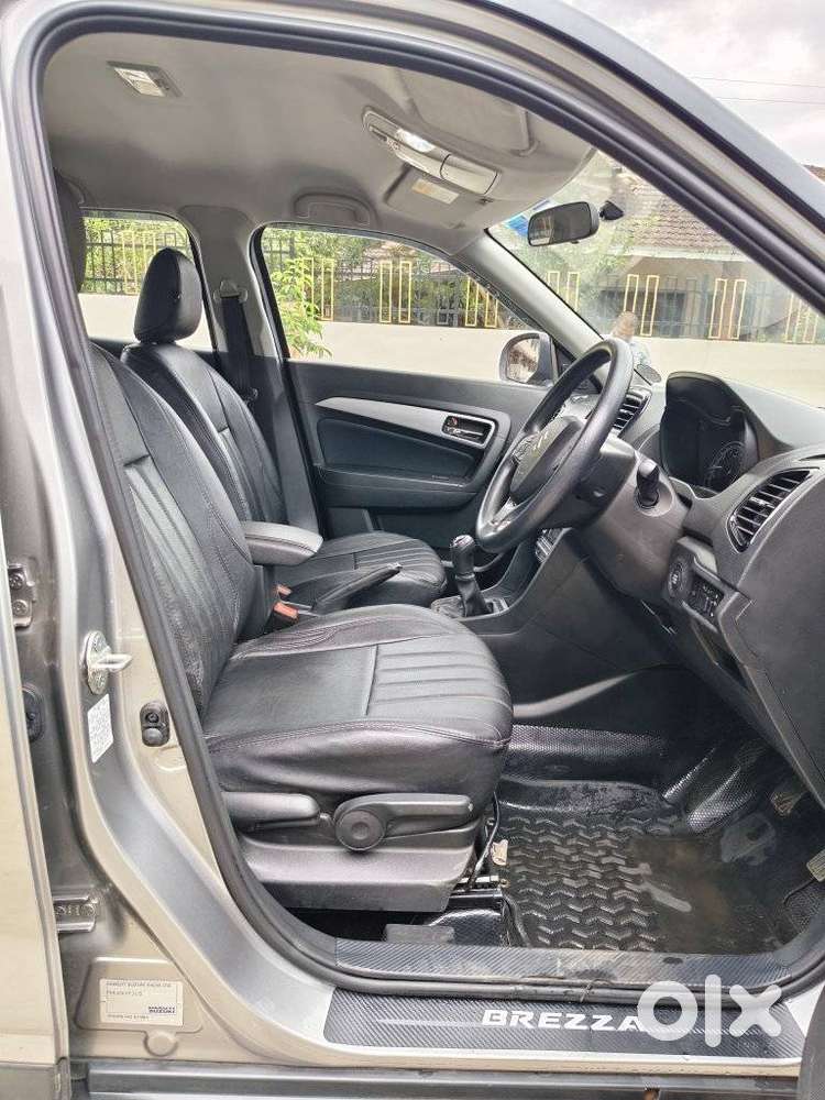 Maruti Suzuki Brezza 1.5 Zxi Smart Hybrid, 2022, Petrol