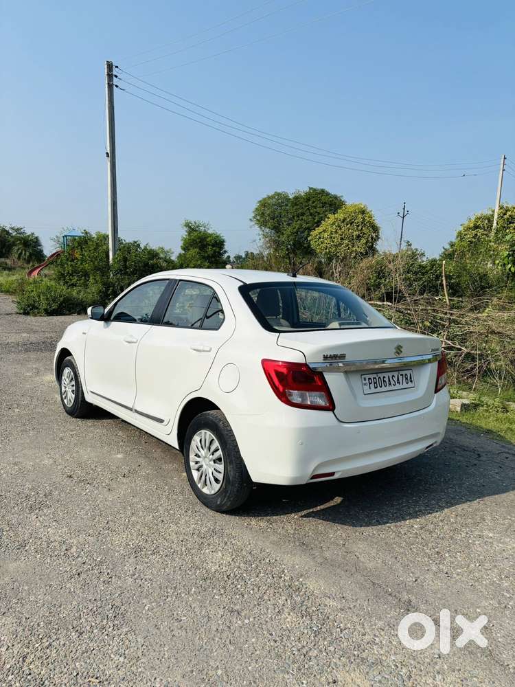 Maruti Suzuki Swift Dzire 1.2 Vxi Bsiv, 2018, Petrol