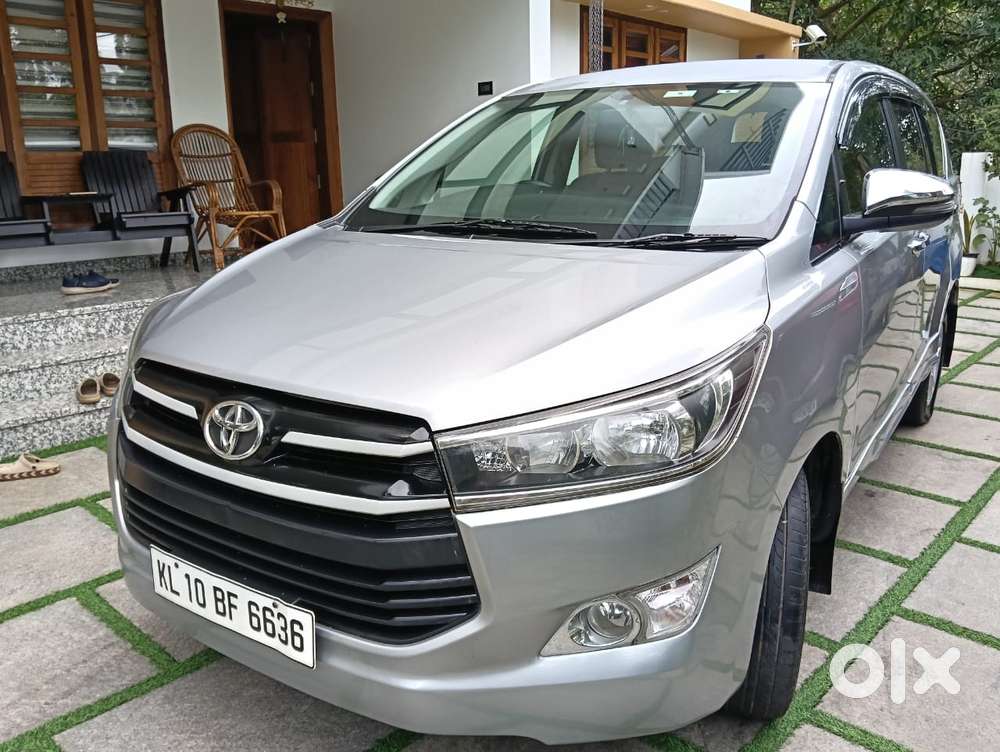 Toyota Innova Crysta 2.4 G Mt, 2017, Diesel