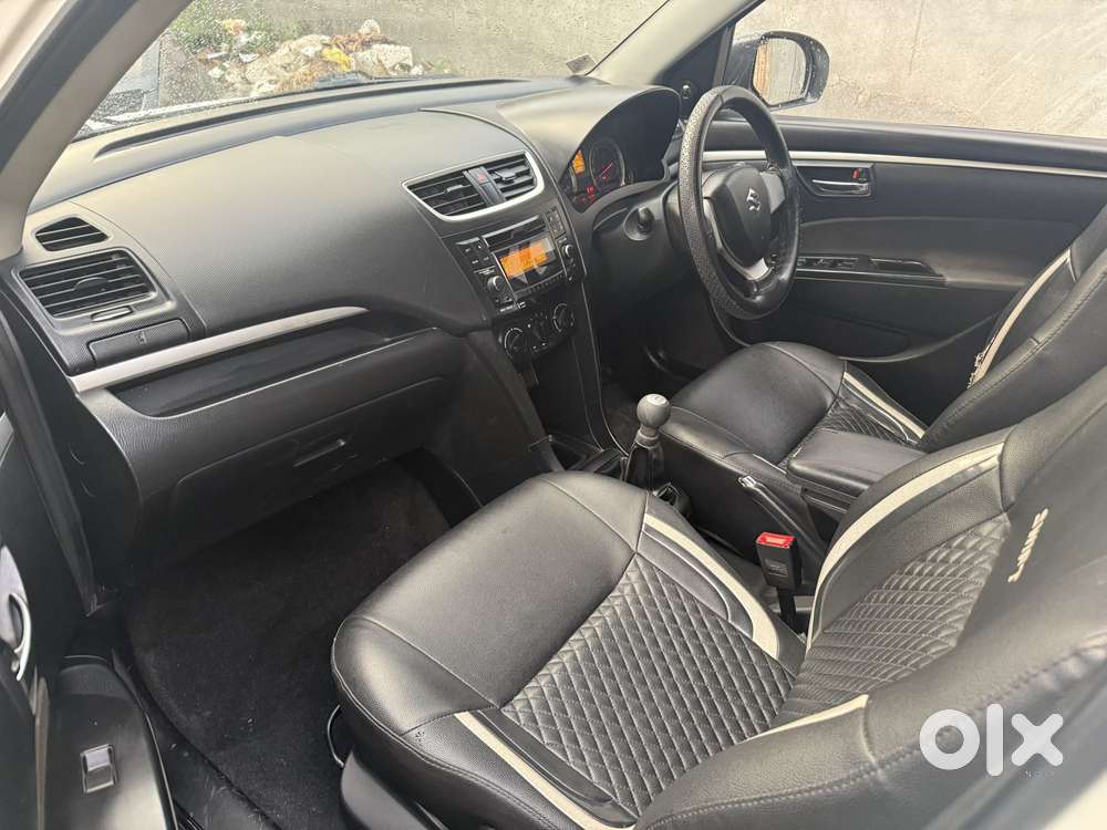 Maruti Suzuki Swift Vxi Optional, 2015, Petrol