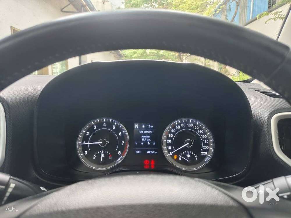 Hyundai Venue 1.0 Sx (o) Turbo Imt, 2022, Petrol