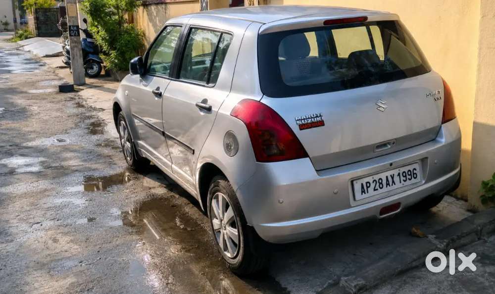 Swift Maruti Suzuki 2007 Petrol Second