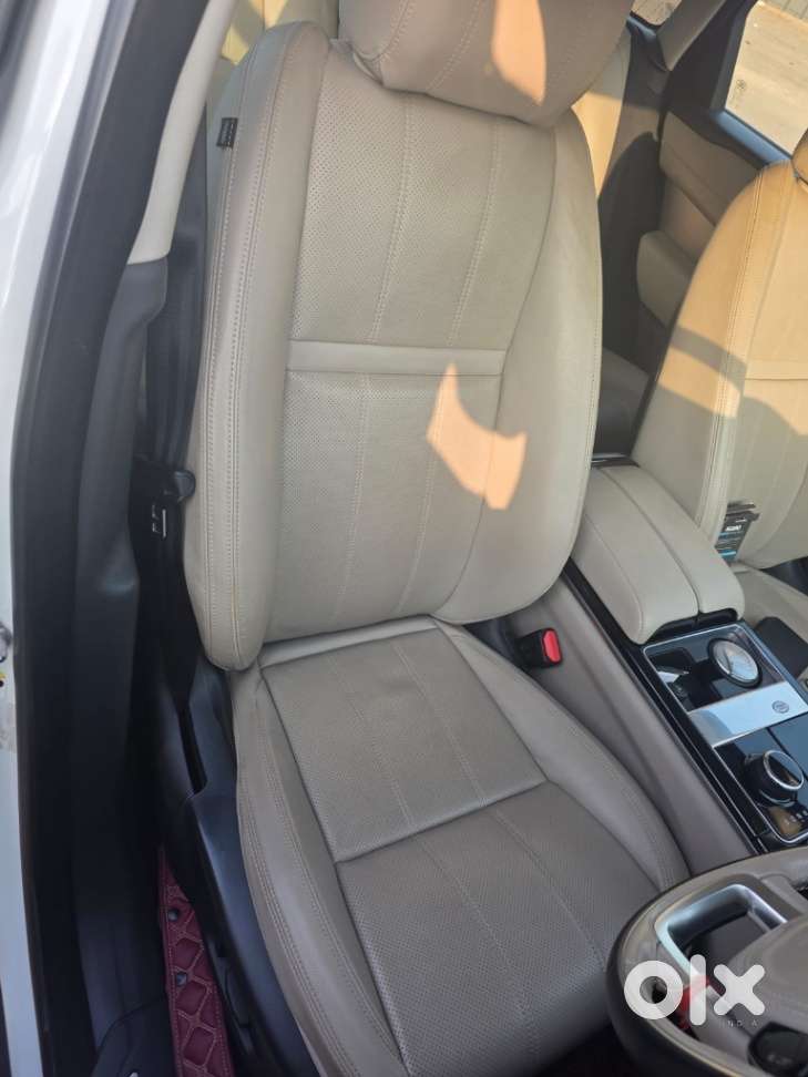 Land Rover Range Velar R-dynamic S, 2019, Petrol