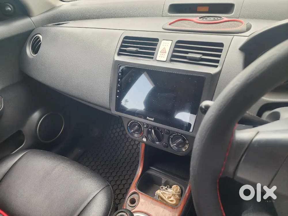 Maruti Suzuki Swift 2010