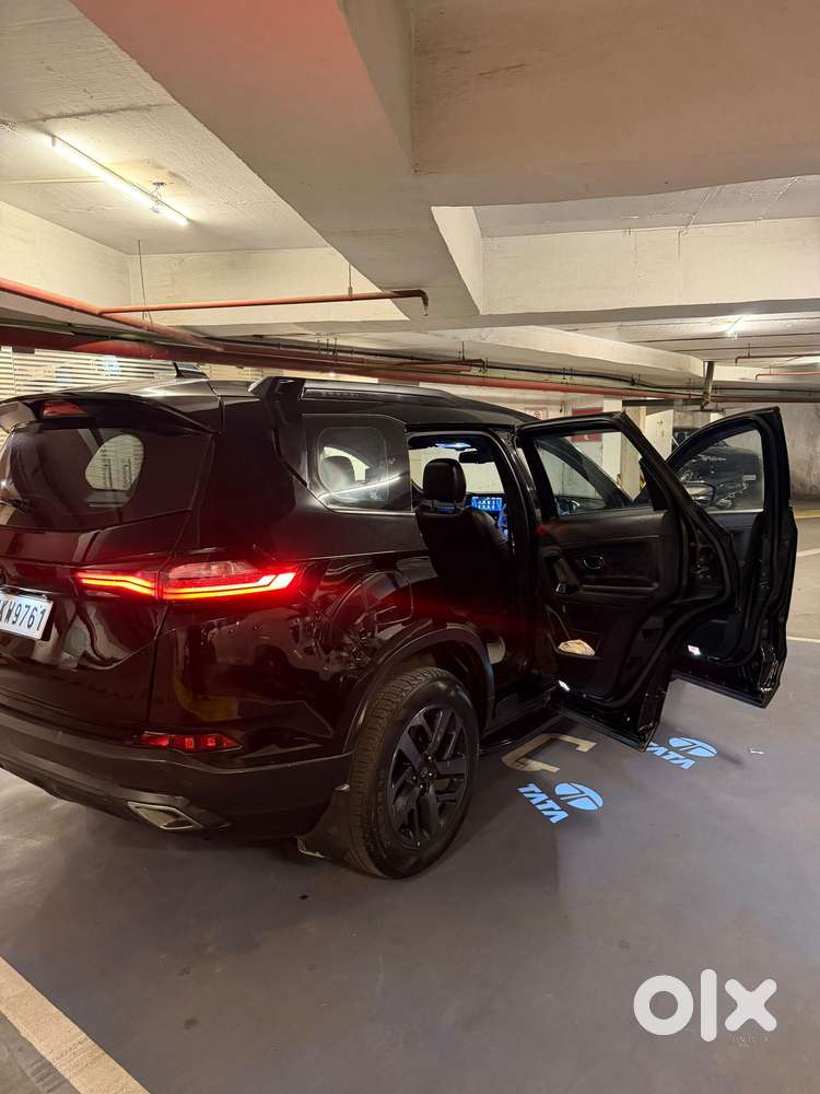 Tata Safari 2.0 Kryotec Xza Plus (o) 6s Red Dark Edition, 2022, Dies..