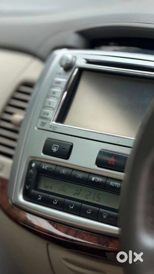 Toyota Innova 2.5 V 7 Str, 2012, Diesel