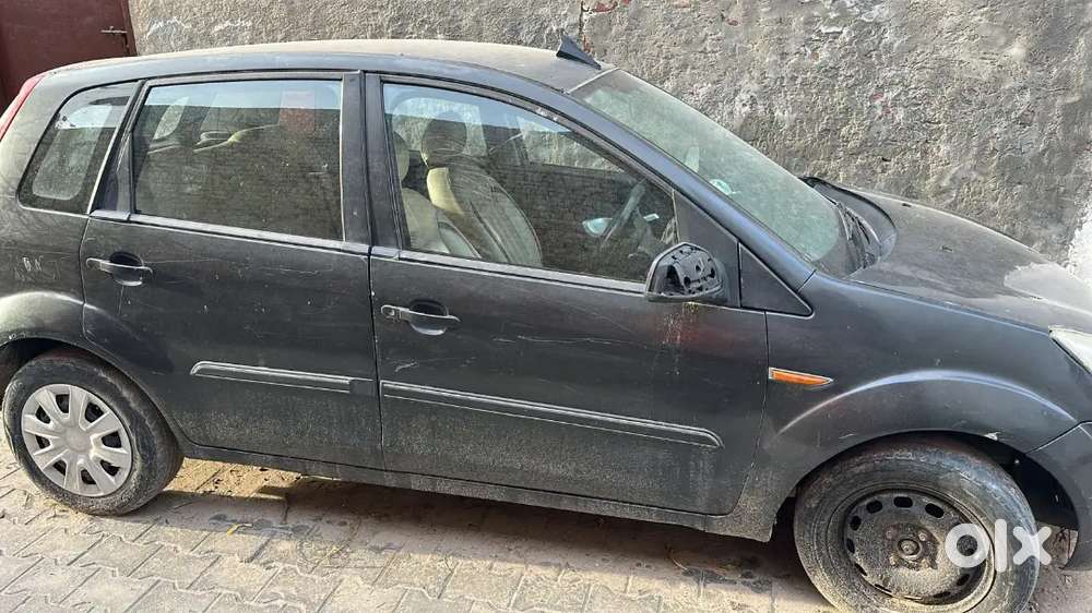 Purani Hai Navi Nhi Msg Len Vale Hi Karan