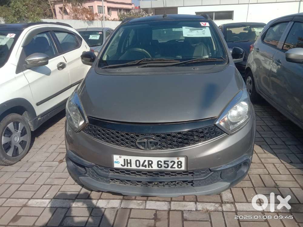 Tata Tiago, 2018, Petrol