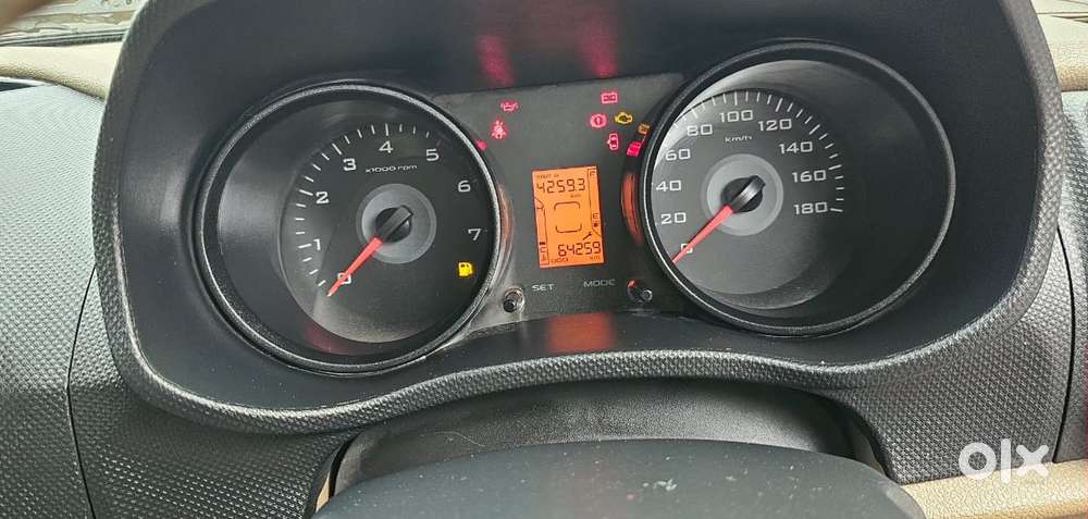 Mahindra Tuv 300, 2016, Diesel