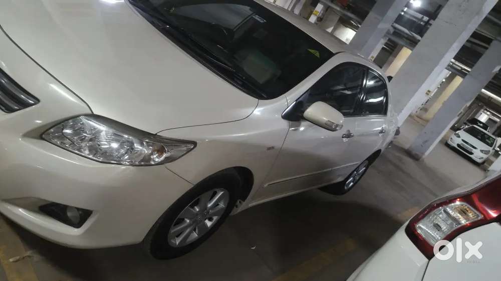 Toyota Corolla Altis 2010