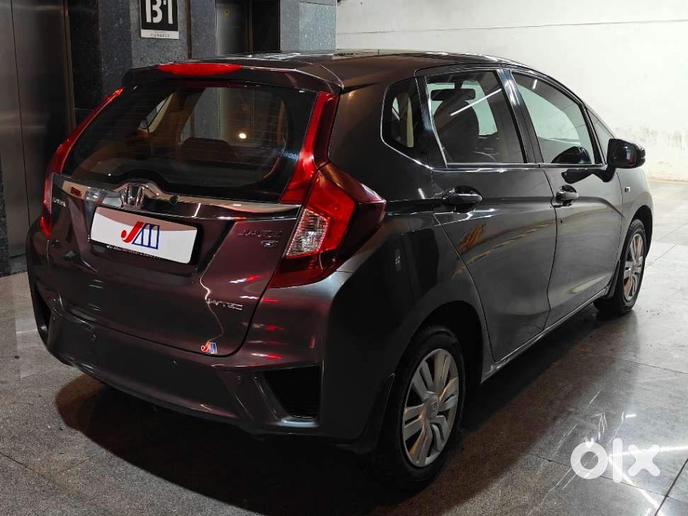 Honda Jazz S Mt I-vtec, 2017, Petrol