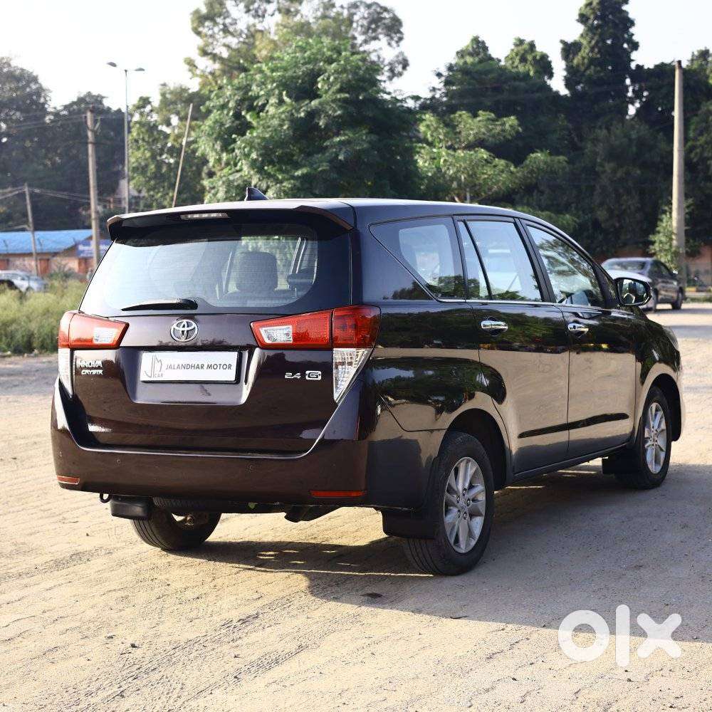 Toyota Innova Crysta [2020-ongoing] 2.4 Gx At 7 Str, 2021, Diesel