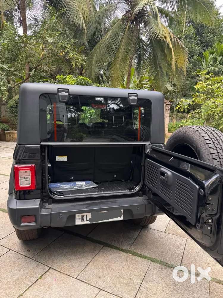 Mahindra Thar Diesel Mt 2025
