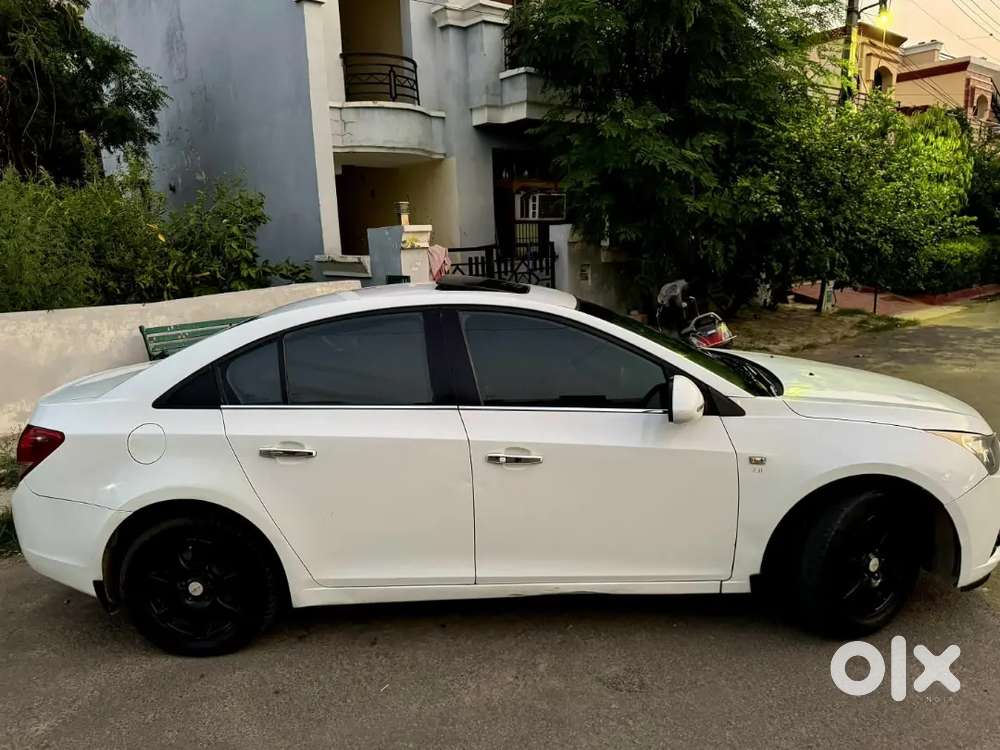 Chevrolet Cruze 2010 Diesel Well Maintained
