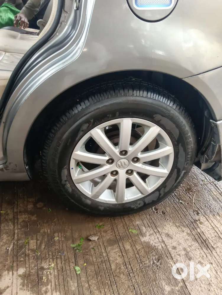 Maruti Suzuki Sx4 Zdi Air Baig Top Model Diesel Engine Very Tihght