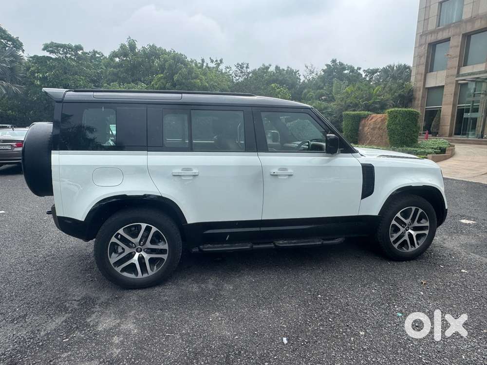 Land Rover Defender 2025 Automatic
