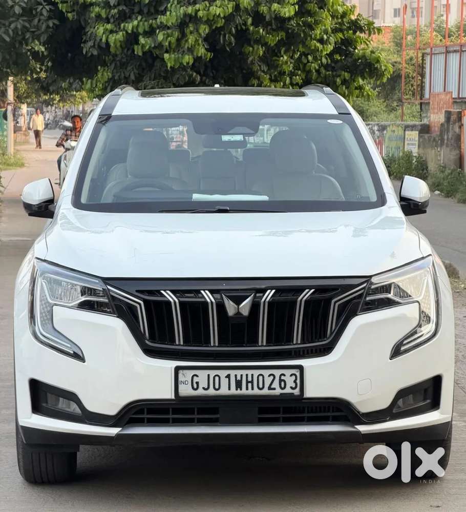 Mahindra Xuv700 2.2 Ax 7 Diesel At Luxury Pack Str, 2022, Diesel