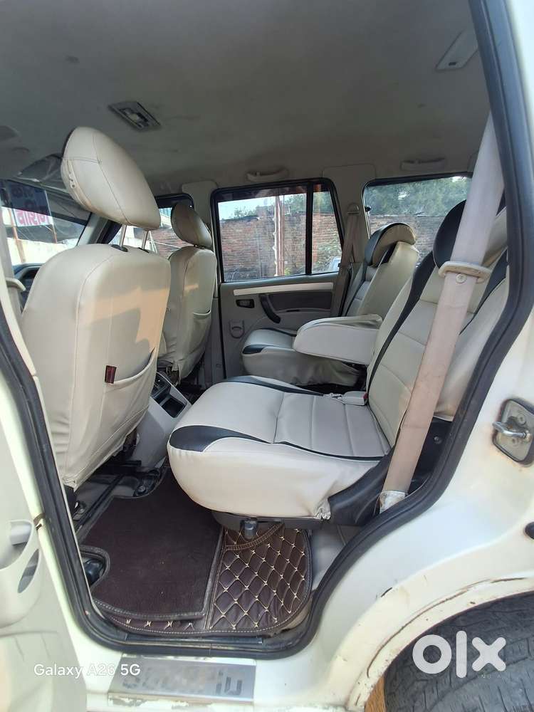 Mahindra Scorpio S4 4wd, 2016, Diesel