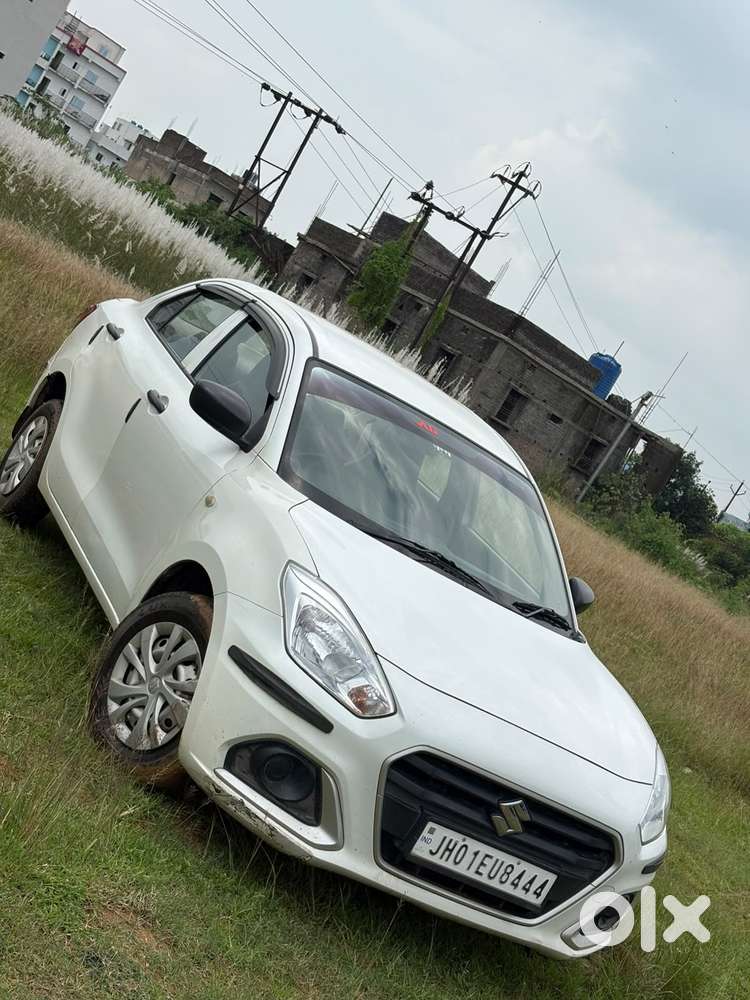 Maruti Suzuki Dzire 1.2 Lxi, 2022, Petrol
