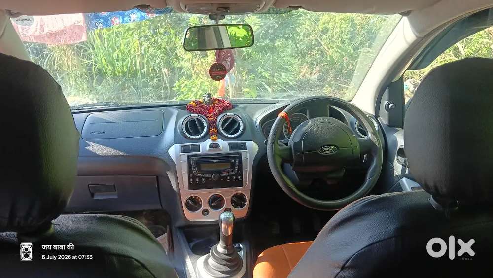 Ford Figo Titanium Petrol 2011 Vip Number