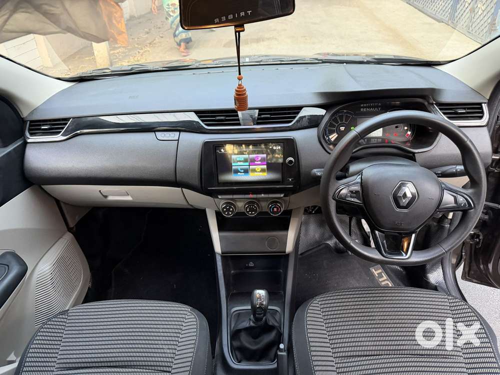Renault Triber Rxt Easy-r Amt, 2022, Petrol