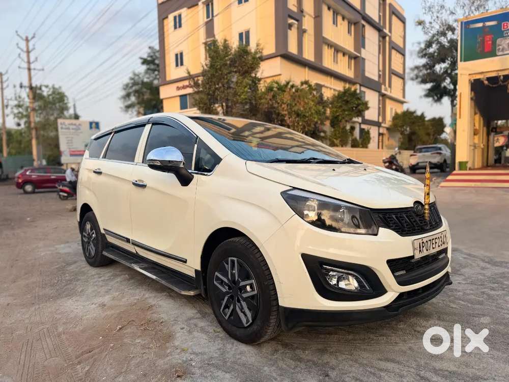 Mahindra Marazzo Diesel 2018