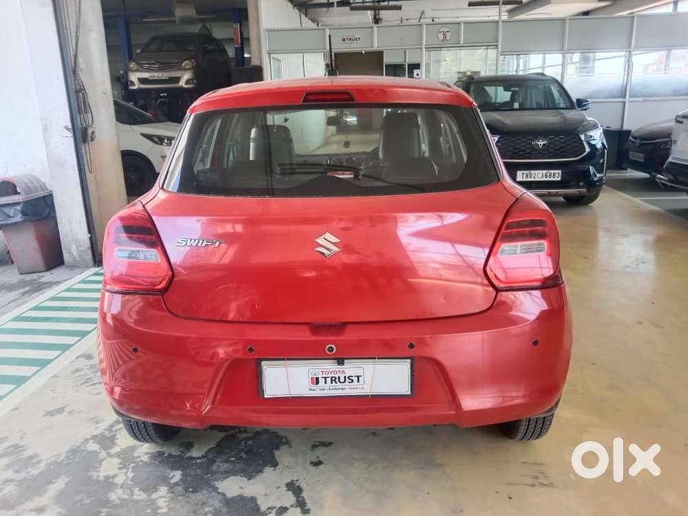 Maruti Suzuki Swift Amt Vxi, 2018, Petrol