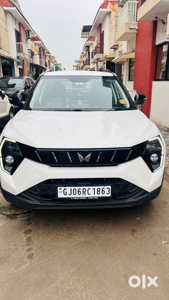 Mahindra Xuv 3xo Diesel 2025