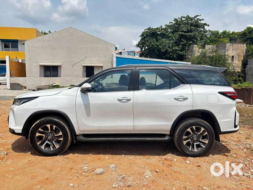 Toyota Fortuner Legender 4x2 At 2.8, 2023, Diesel