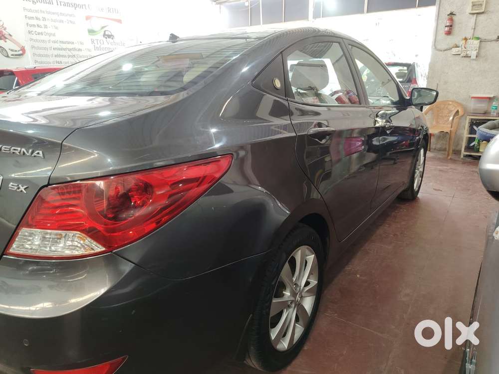 Hyundai Fluidic Verna 1.6 Vtvt Sx, 2013, Petrol