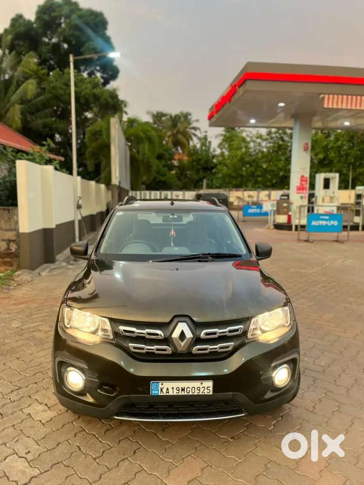 Renault Kwid Top End Variant 2016