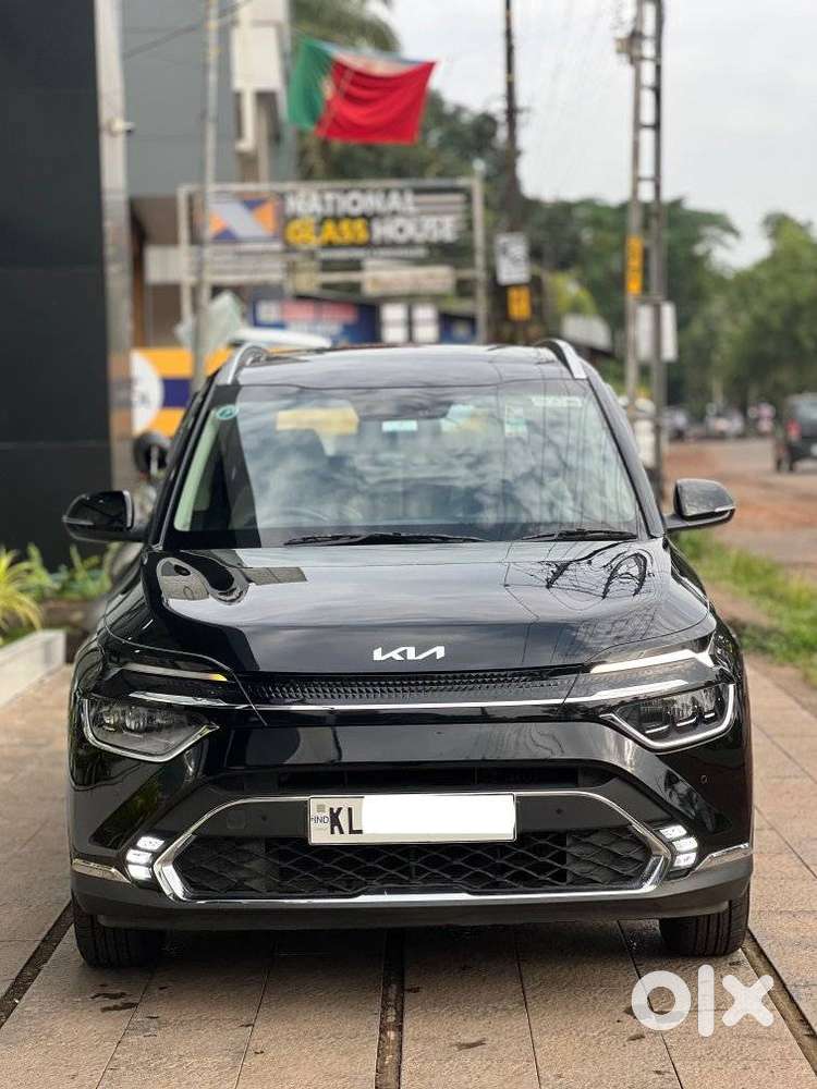Kia Carens 1.4 Luxury Plus 6 Str, 2022, Diesel