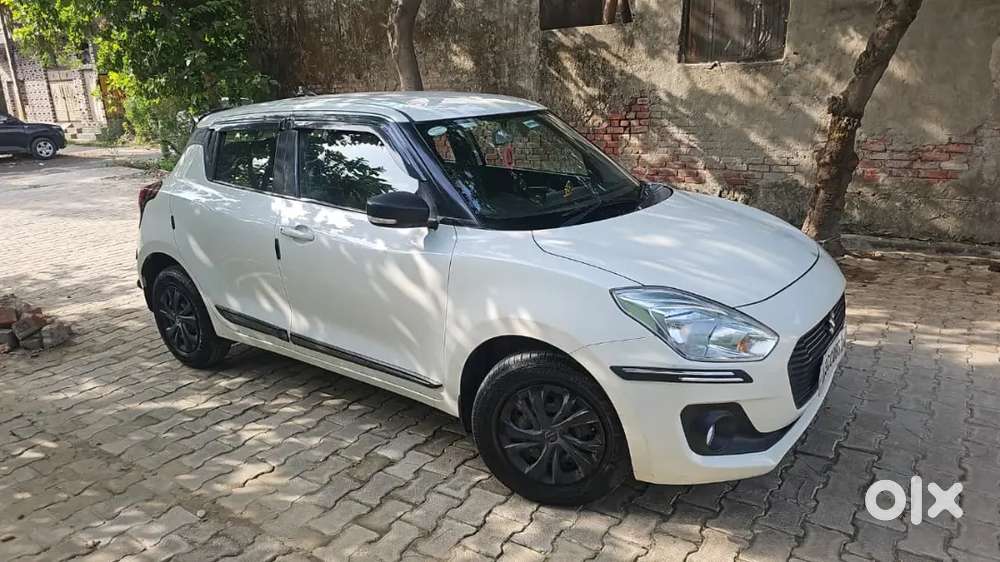 Maruti Suzuki Swift 2019 Petrol 104500 Km Driven