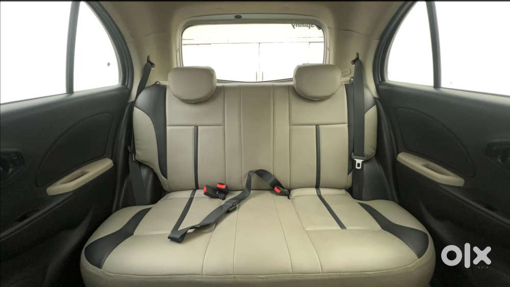 Nissan Micra Active Xv, 2016, Petrol