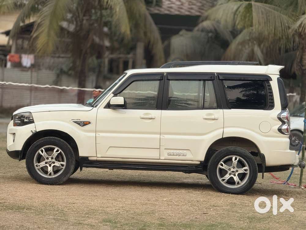 Mahindra Scorpio Classic 2016