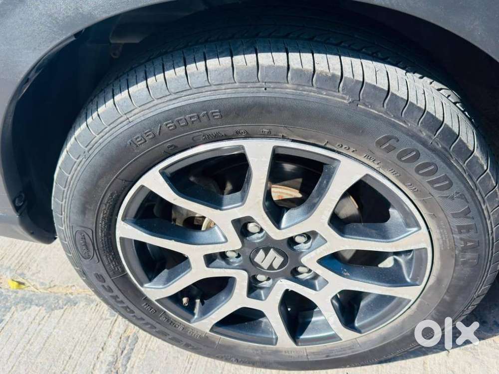 Maruti Suzuki Xl6 1.5 Zeta Mt, 2023, Petrol