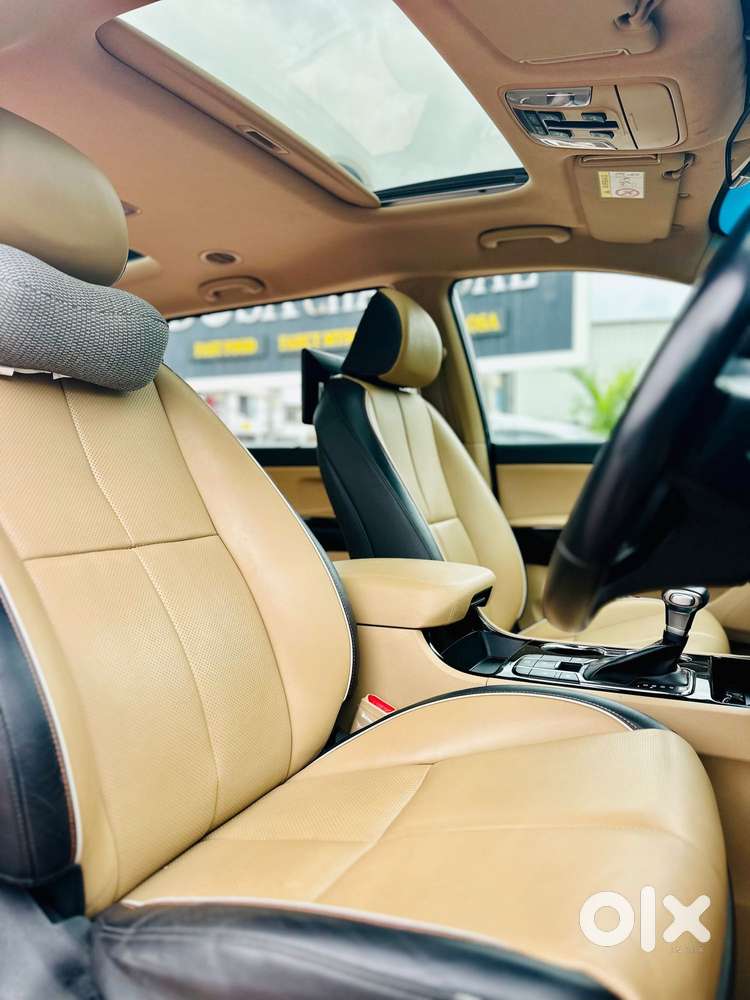 Kia Carnival Limousine, 2021, Diesel