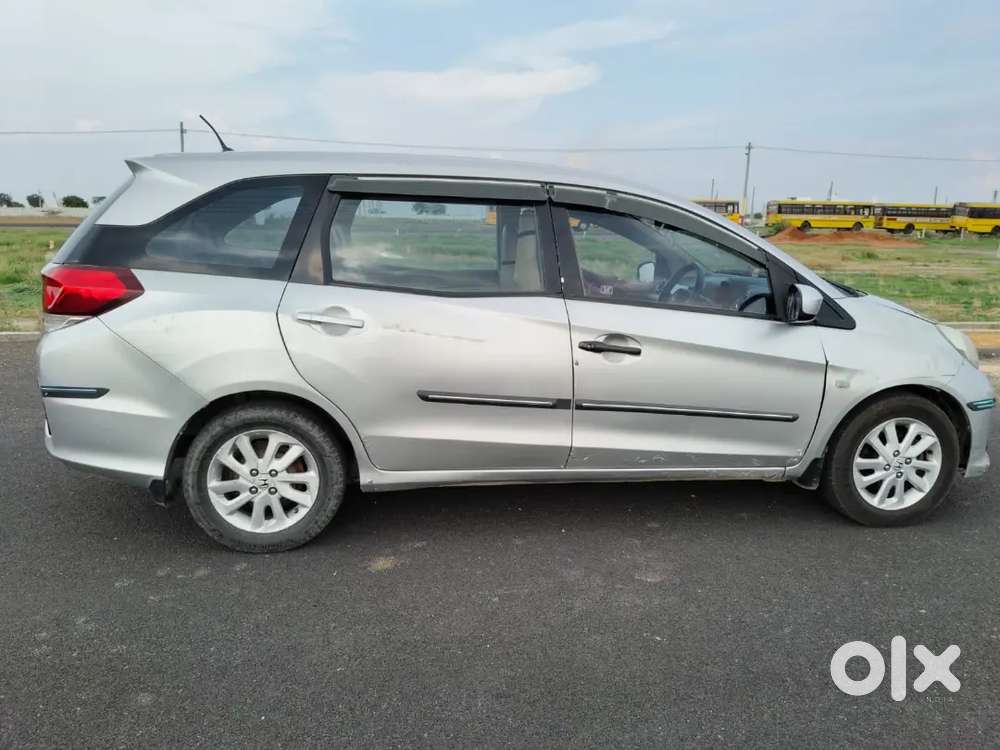 Honda Mobilio 2014 Diesel Well Maintained