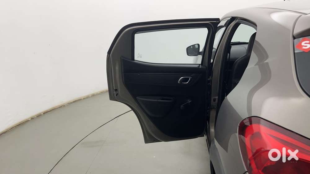 Renault Kwid 2019-ongoing 1.0 Rxt (o), 2019, Petrol
