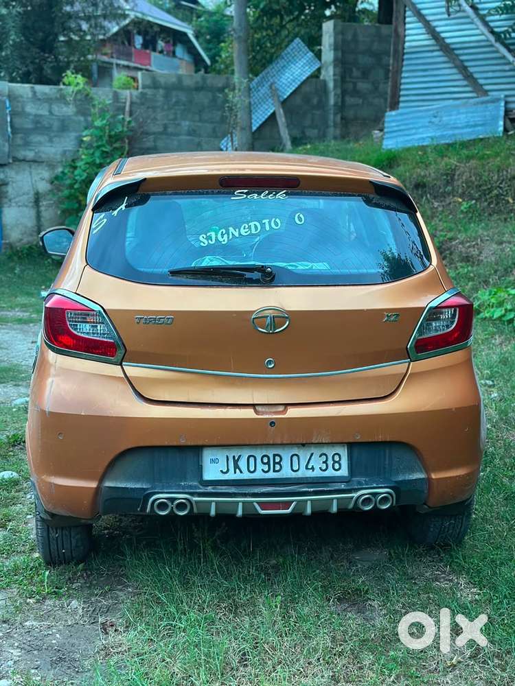 Tata Tiago Petrol 2018